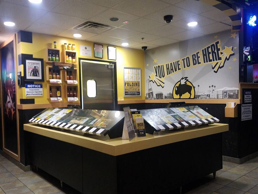 Buffalo Wild Wings | restaurant | 27741 Crown Valley Pkwy Suite 303, Mission Viejo, CA 92691, USA | 9495822660 OR +1 949-582-2660