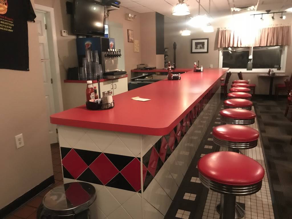 Blazing Bagels | bakery | 78 S Plank Rd, Newburgh, NY 12550, USA | 8455228897 OR +1 845-522-8897