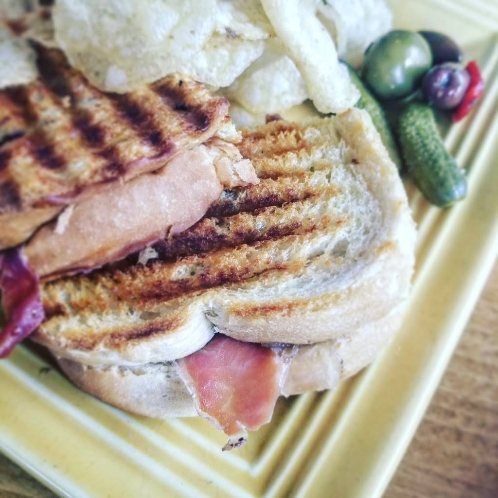 Cafe Azafran | restaurant | 18 Baltimore Ave, Rehoboth Beach, DE 19971, USA | 3022278100 OR +1 302-227-8100