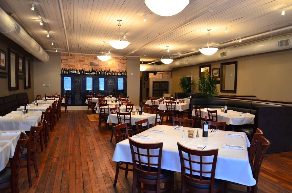 Epic Chophouse | restaurant | 104 S Main St, Mooresville, NC 28115, USA | 7042301720 OR +1 704-230-1720