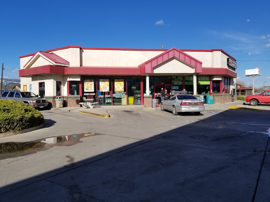 In N Out Conoco | restaurant | 2801 E Main St, Cañon City, CO 81212, USA | 7192763333 OR +1 719-276-3333