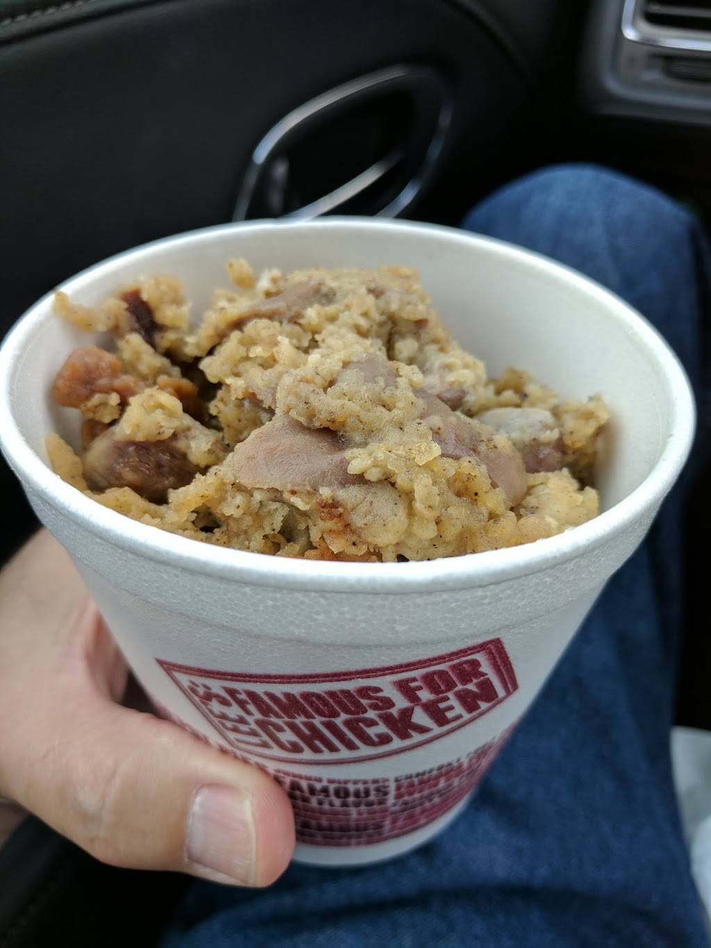 Lees Famous Recipe Chicken | restaurant | 5251 Glenway Ave, Cincinnati, OH 45238, USA | 5139211386 OR +1 513-921-1386