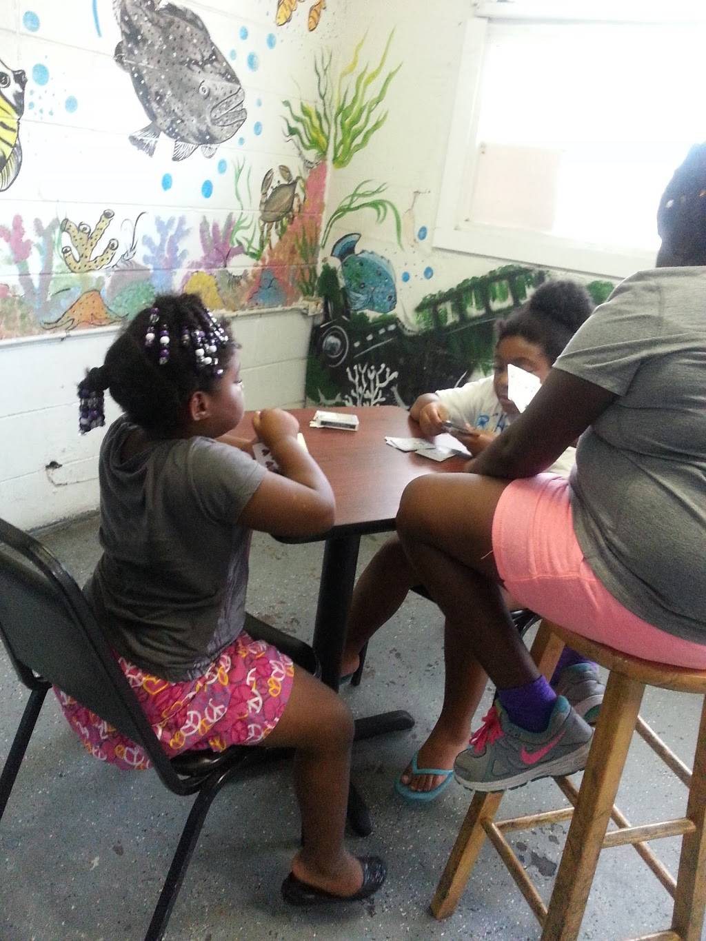 Sha Garees | restaurant | 1156 E 21st St, Jacksonville, FL 32206, USA | 9043538222 OR +1 904-353-8222