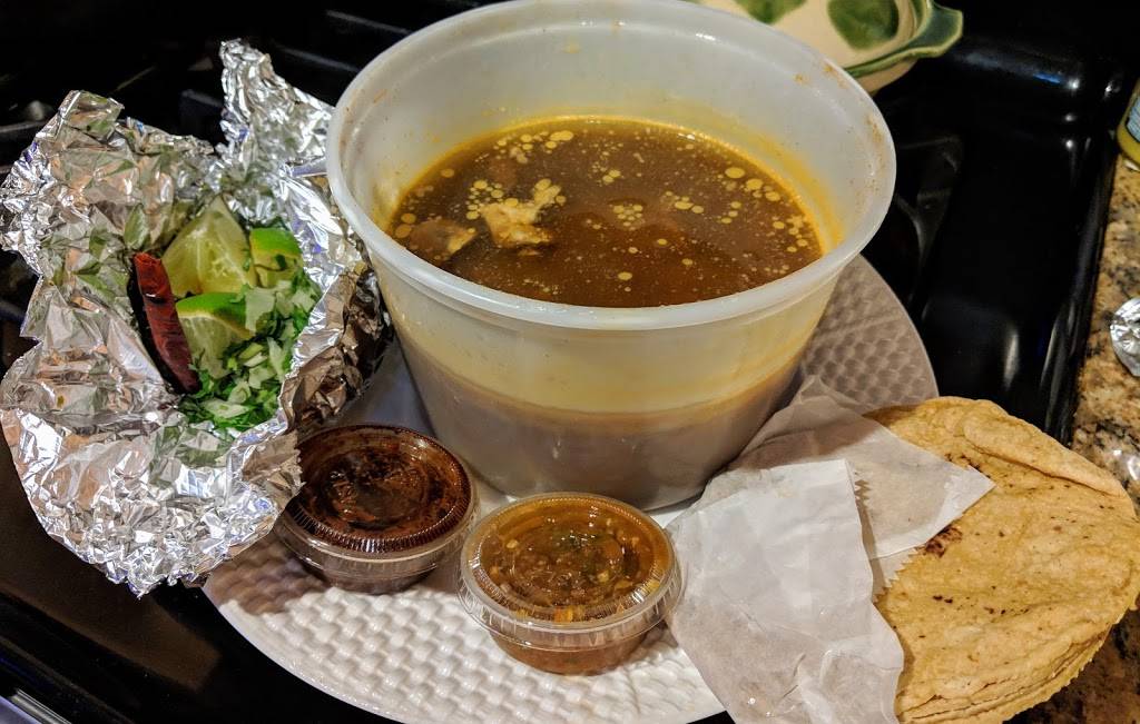 Taqueria Traspasada 2 | restaurant | 811 N Ashland Ave, Chicago, IL 60657, USA | 3128502069 OR +1 312-850-2069