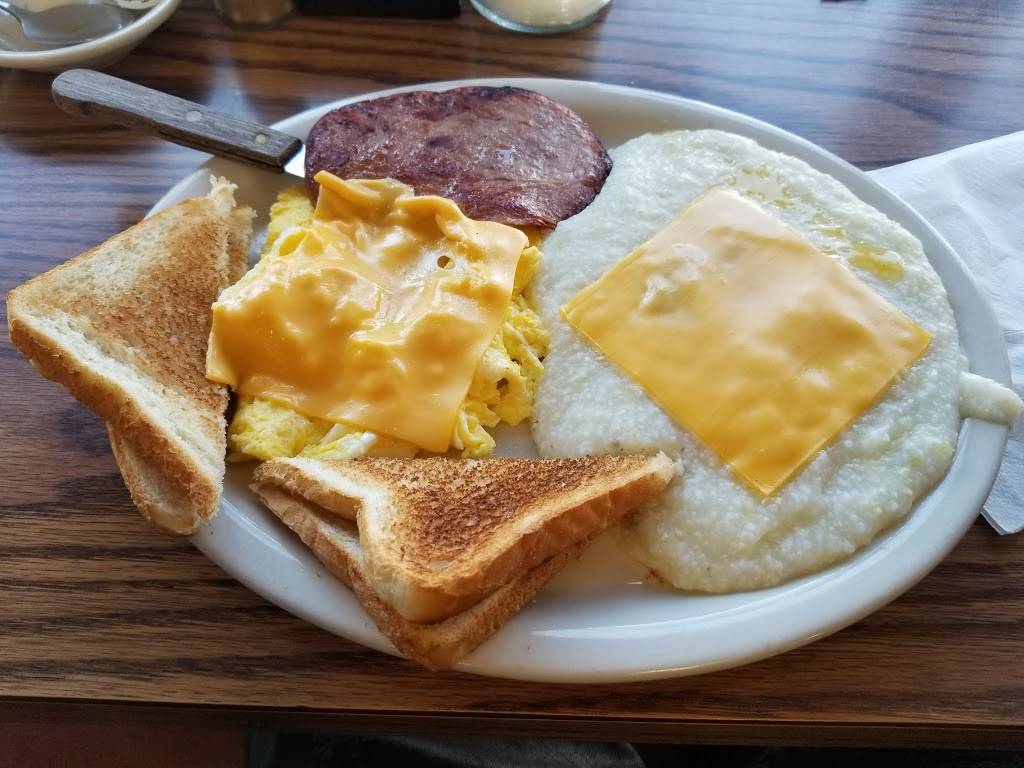 Unkl Moes BBQ & Catering Inc | restaurant | 493 West Ave, Rochester, NY 14611, USA | 5854648240 OR +1 585-464-8240