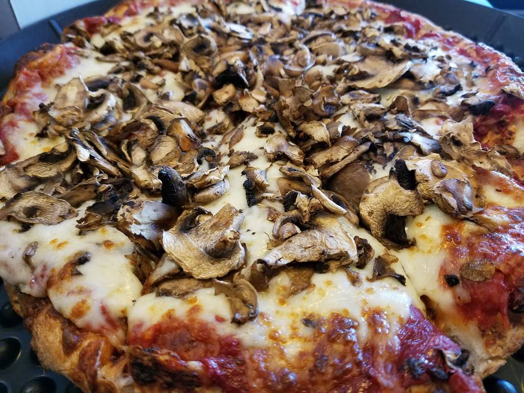 Pizza Plus | restaurant | 2420, 110 W Main St, Ripon, CA 95366, USA | 2095996161 OR +1 209-599-6161