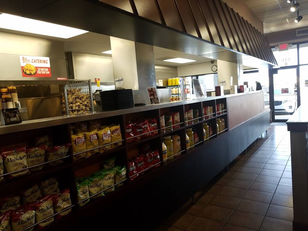 Penn Station East Coast Subs | restaurant | 651 Carlyle Ave, Belleville, IL 62221, USA | 6182777786 OR +1 618-277-7786