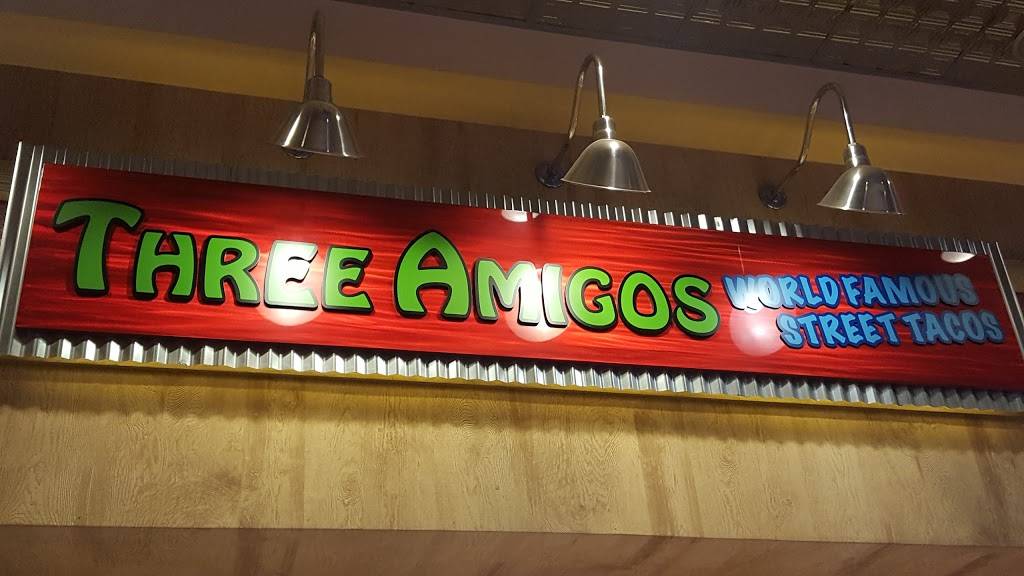 Three Amigos World Famous Street Tacos | restaurant | 1932 Wildcat Canyon Rd, Lakeside, CA 92040, USA | 6194432300 OR +1 619-443-2300
