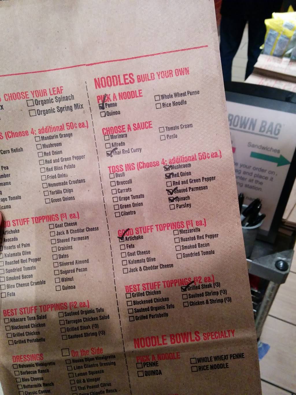 Brown Bag | restaurant | 1735 N Lynn St, Arlington, VA 22209, USA | 7032472121 OR +1 703-247-2121