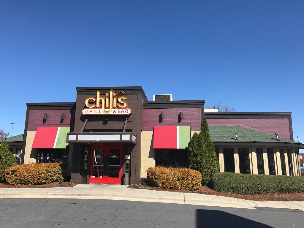 Chilis Grill & Bar | meal takeaway | 8302 Pineville-Matthews Rd, Charlotte, NC 28226, USA | 7045436265 OR +1 704-543-6265