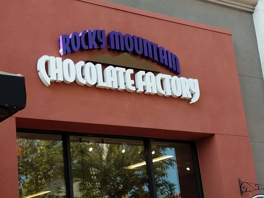 Yoshino River Park | restaurant | 110 E Paseo Del Centro, Fresno, CA 93720, USA | 5594324244 OR +1 559-432-4244