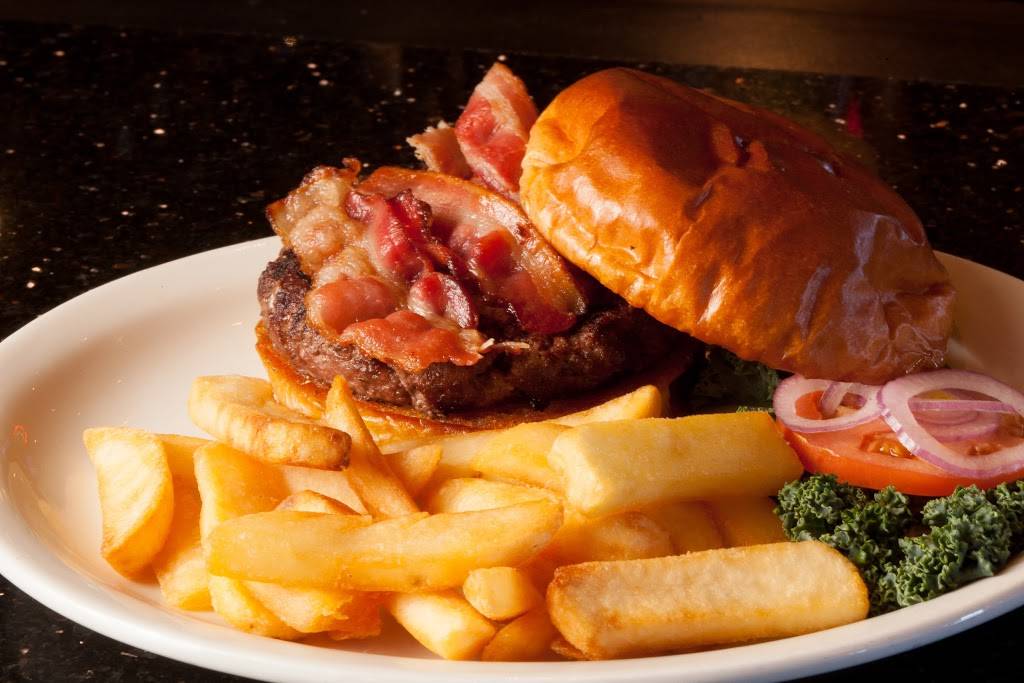 PLAYERS Restaurant | restaurant | 627 E Russell Ave, Warrensburg, MO 64093, USA | 6607472115 OR +1 660-747-2115