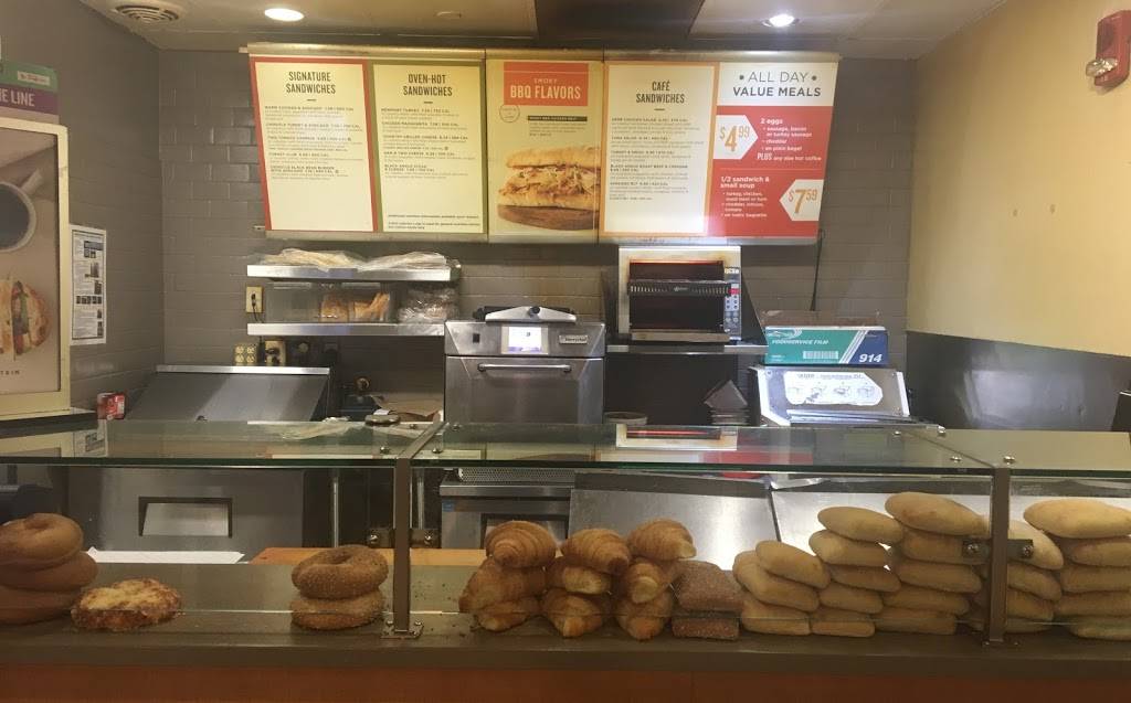 Au Bon Pain | cafe | 703 Main St, Paterson, NJ 07503, USA | 9732784162 OR +1 973-278-4162