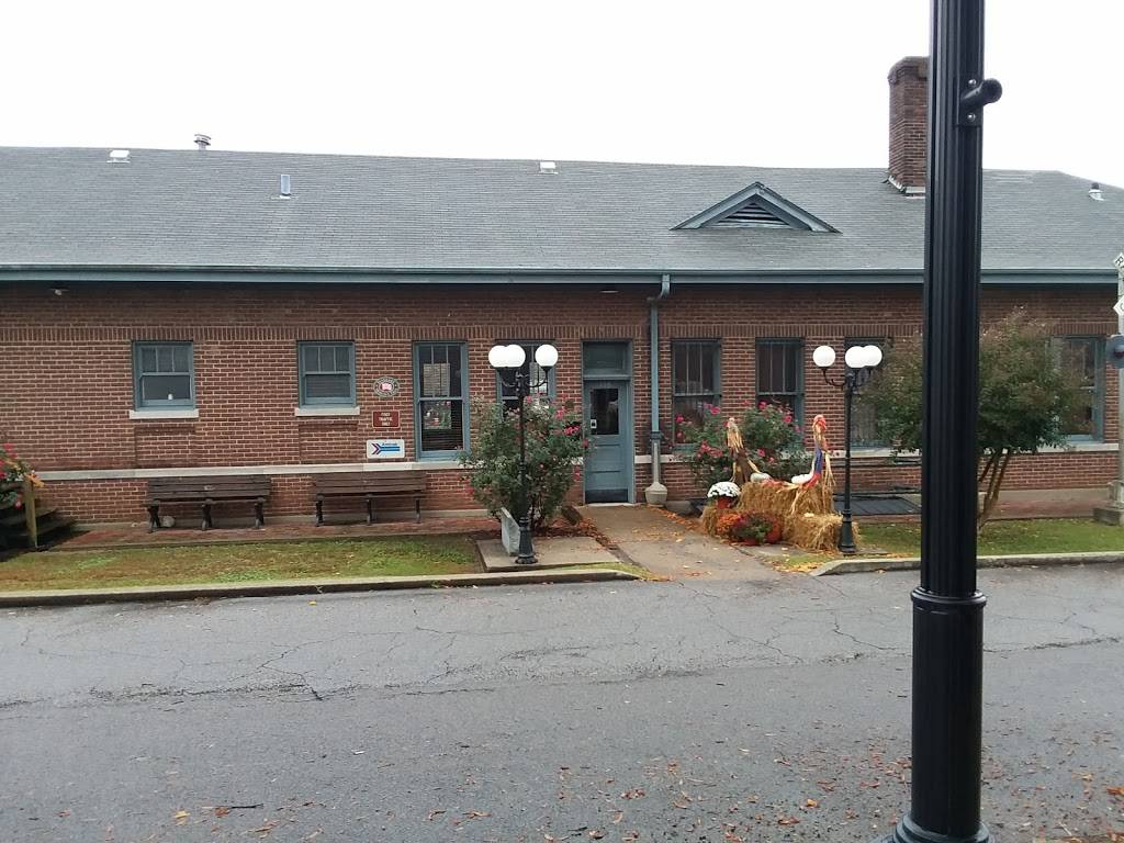 Coops Place | restaurant | Newbern, TN 38059, USA | 7316270066 OR +1 731-627-0066