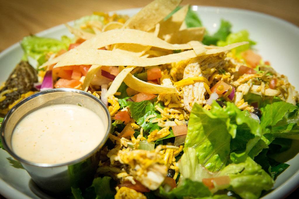 Red Arrow Tap Room - Naperville | restaurant | 216 S Washington St, Naperville, IL 60540, USA | 6305368739 OR +1 630-536-8739