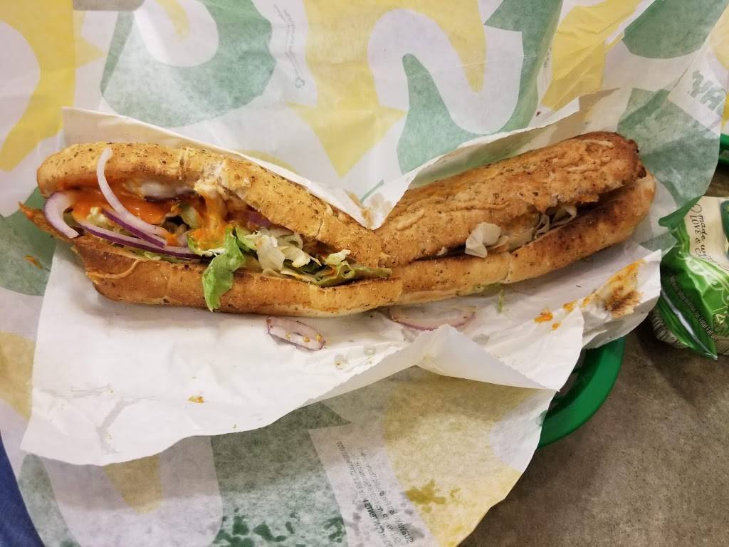 Subway | restaurant | 8315 Murphy Dr, Middleton, WI 53562, USA | 6088264091 OR +1 608-826-4091