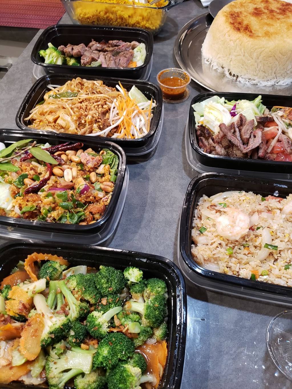 Isarn Garden Thai Cuisine | restaurant | 1050 El Camino Real, San Carlos, CA 94070, USA | 6508028081 OR +1 650-802-8081