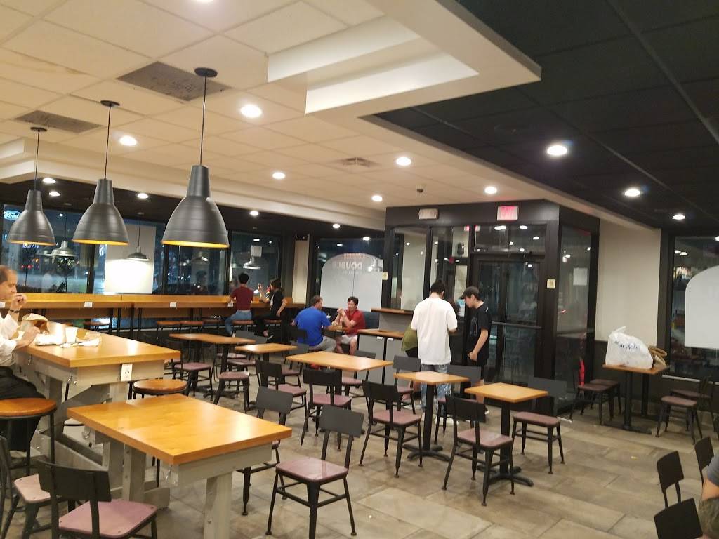 Taco Bell | meal takeaway | 60-12 Northern Blvd, Woodside, NY 11377, USA | 7185652465 OR +1 718-565-2465