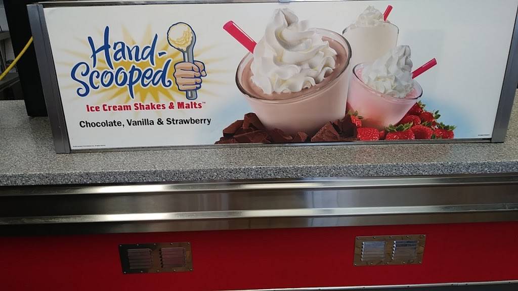 Hardees | restaurant | 1700 Princess Anne St, Fredericksburg, VA 22401, USA | 5403733441 OR +1 540-373-3441