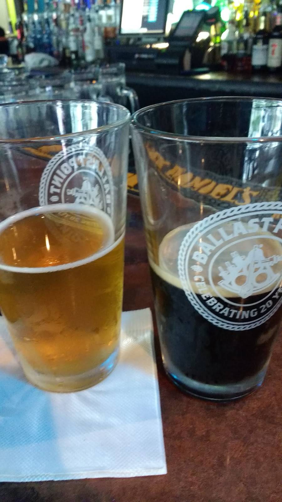 Kates Bar & Grill | restaurant | 30825 Euclid Ave, Wickliffe, OH 44092, USA | 4405691138 OR +1 440-569-1138