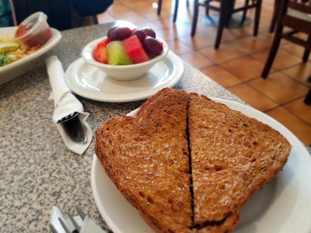 Pegahs Kitchen | restaurant | 576 E Mission Rd, San Marcos, CA 92069, USA | 7607443710 OR +1 760-744-3710