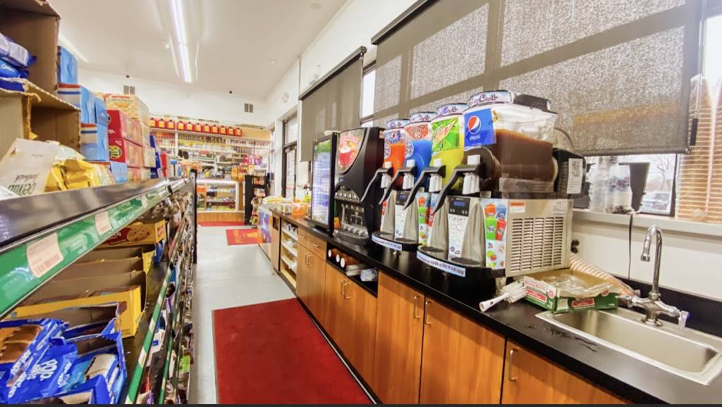 Shell Gas Station & Yummy’s Kitchen | restaurant | 11005 St Clair Ave., Cleveland, OH 44108, USA | 2164176200 OR +1 216-417-6200