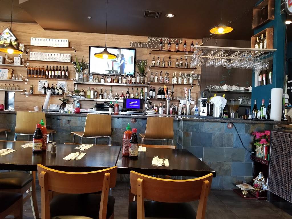 Angelinas Pho Grill | restaurant | 5350 W Bell Rd, Glendale, AZ 85308, USA | 6022982402 OR +1 602-298-2402