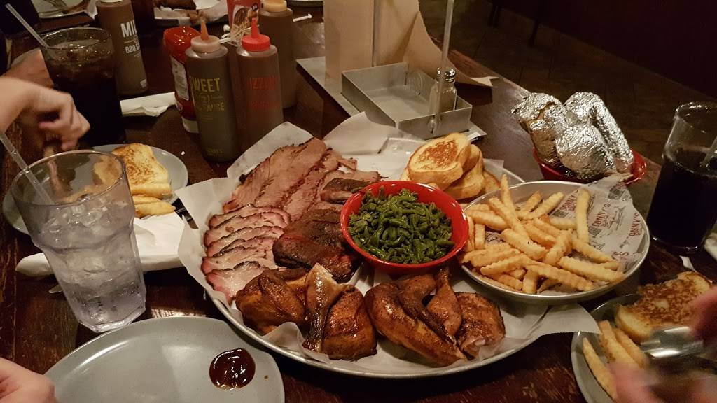 Sonnys BBQ | restaurant | 7055 S Semoran Blvd, Orlando, FL 32822, USA | 4079928818 OR +1 407-992-8818