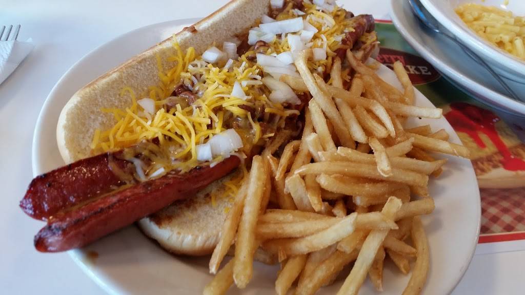 Steak n Shake | restaurant | 10330 Cascade Crossing, Brooklyn, OH 44144, USA | 2162670859 OR +1 216-267-0859