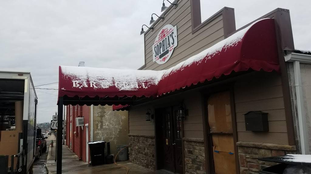 Sophias Off The Square | restaurant | 114 W Main St, Woodbury, TN 37190, USA | 6155632333 OR +1 615-563-2333