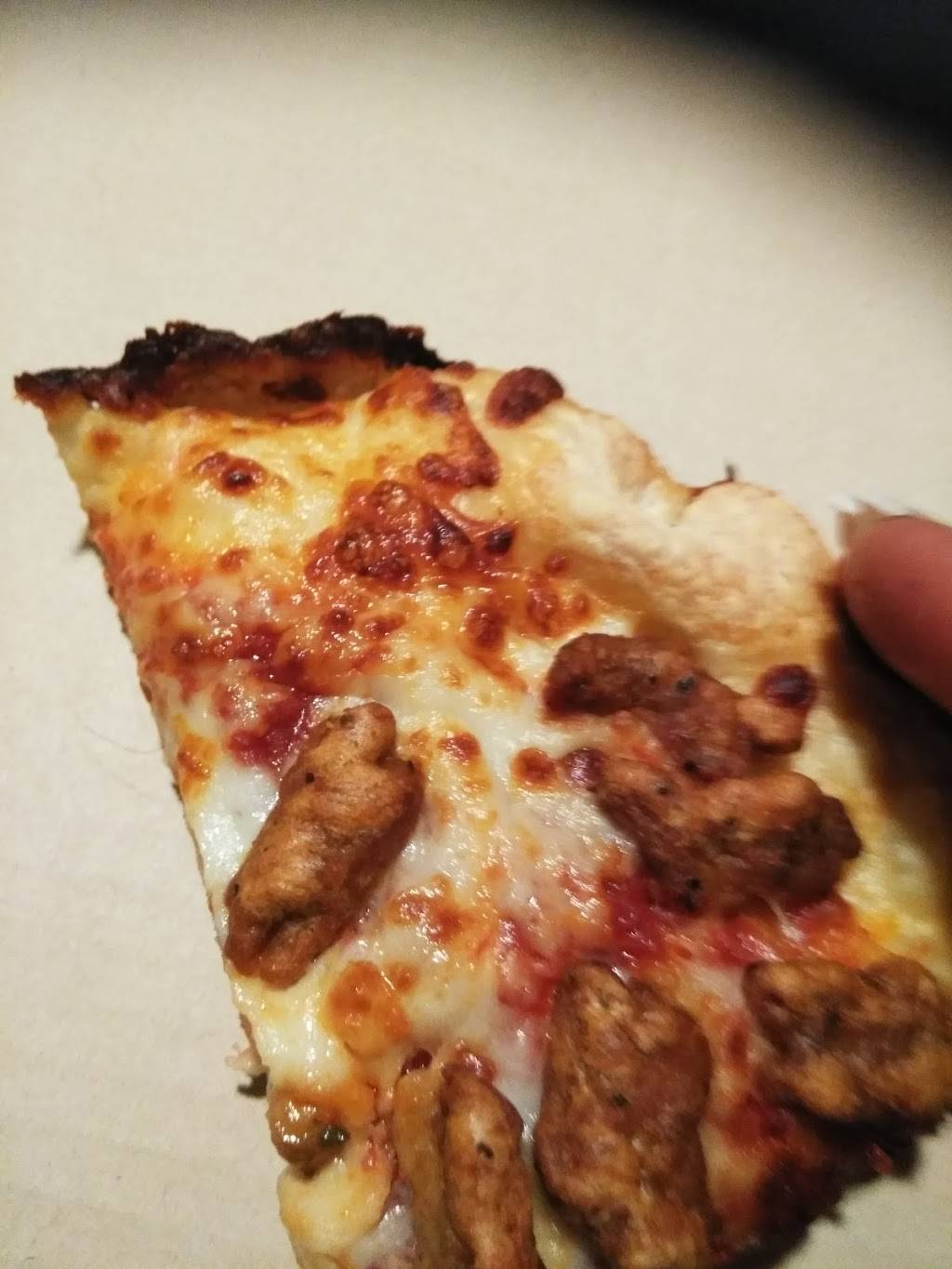 Pizza Hut | restaurant | 611 E Imperial Hwy, Los Angeles, CA 90059, USA | 3238209629 OR +1 323-820-9629