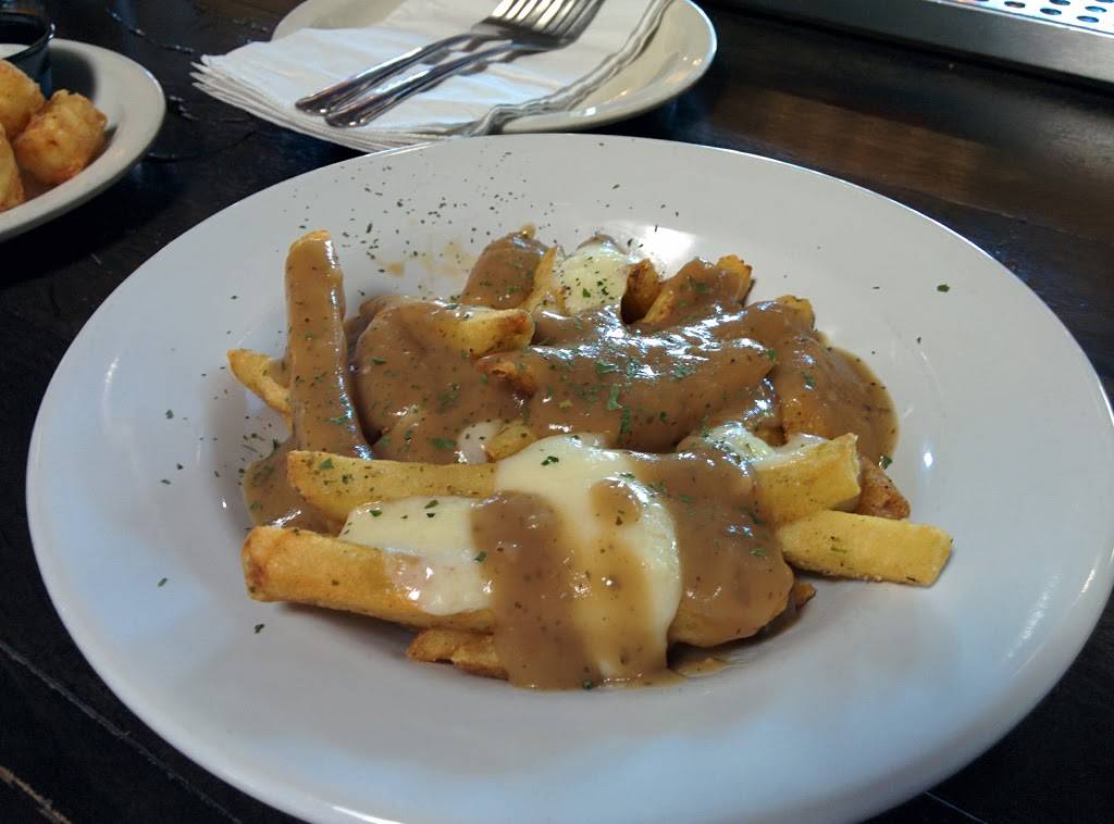 Bar 33 Brooklyn | restaurant | 4729 SE Milwaukie Ave, Portland, OR 97202, USA | 5037194344 OR +1 503-719-4344