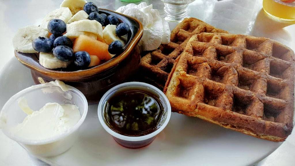 The Cascades | cafe | 407 Warren St, Hudson, NY 12534, USA | 5188229146 OR +1 518-822-9146