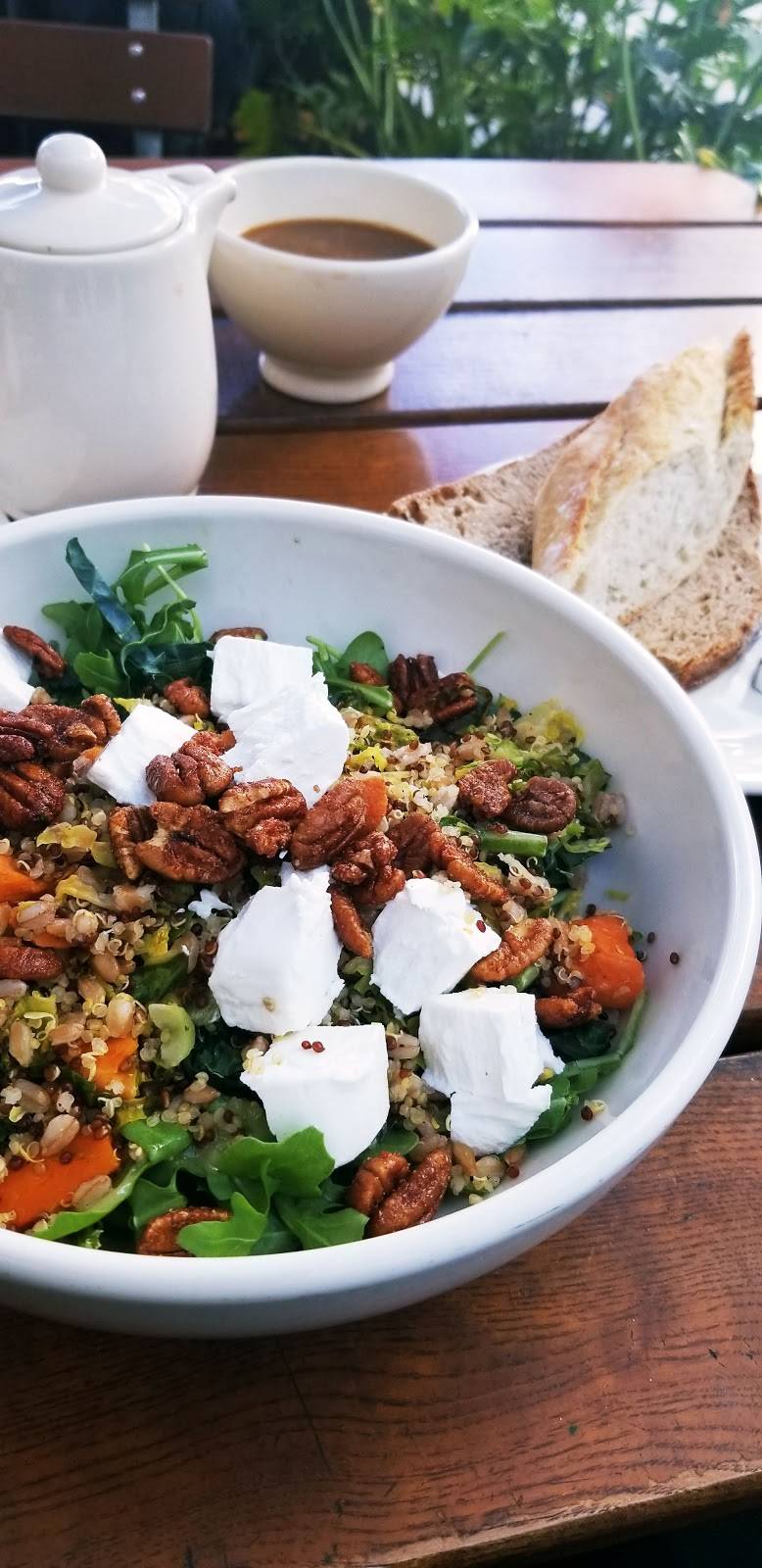 Le Pain Quotidien | restaurant | 6360 Topanga Canyon Blvd Ste 1200, Woodland Hills, CA 91367, USA | 8186769733 OR +1 818-676-9733