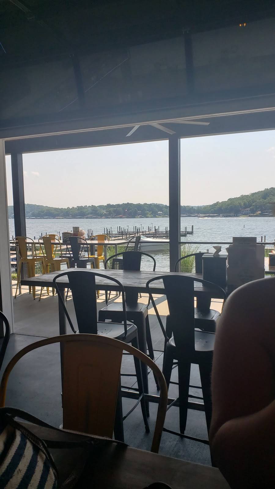 Lake Burger | restaurant | 29475 Mill Creek Marina Rd, Gravois Mills, MO 65037, USA | 5732074422 OR +1 573-207-4422