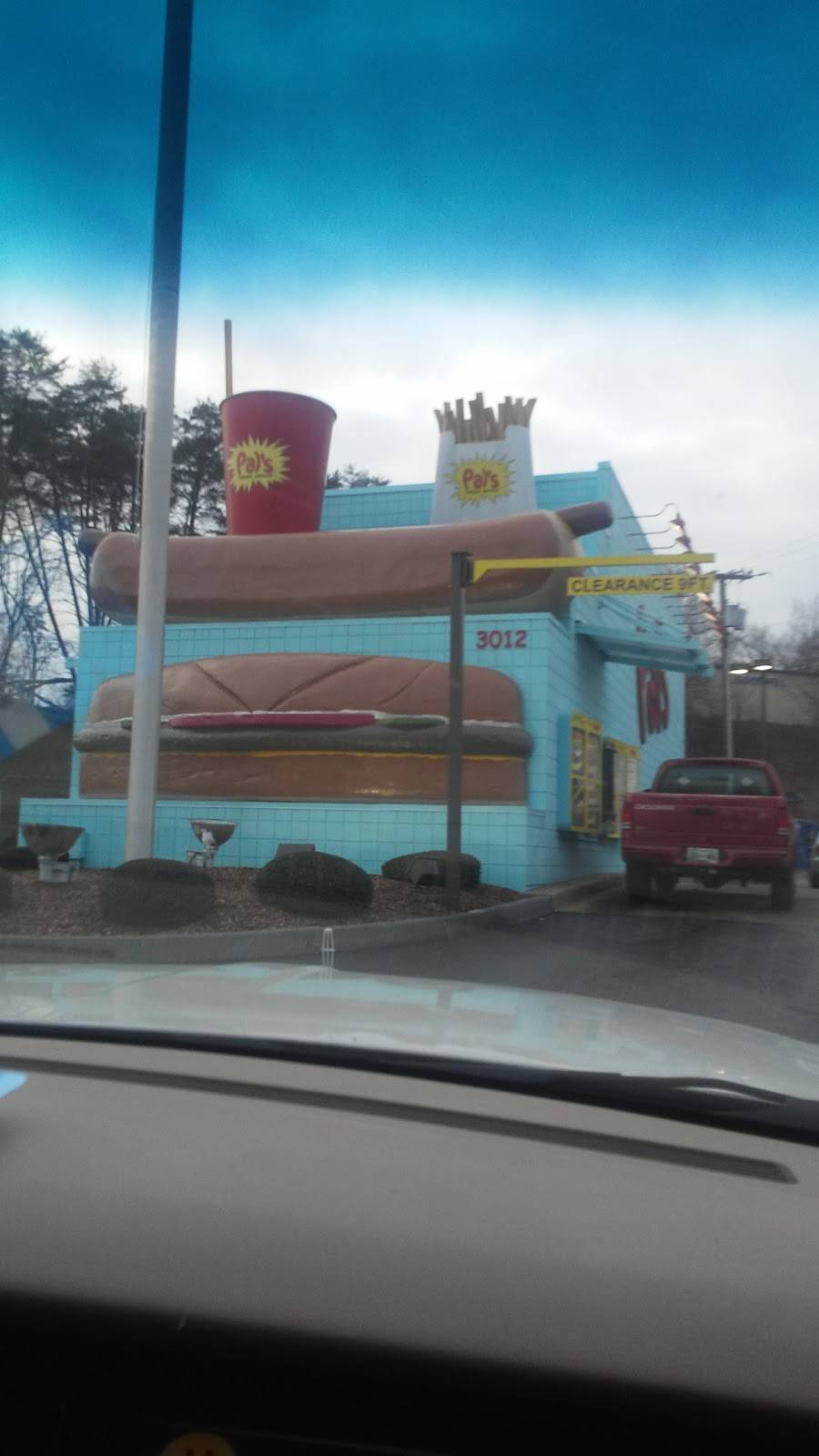 Pals Sudden Services | restaurant | 3012 N John B Dennis Hwy, Kingsport, TN 37660, USA | 4233431919 OR +1 423-343-1919