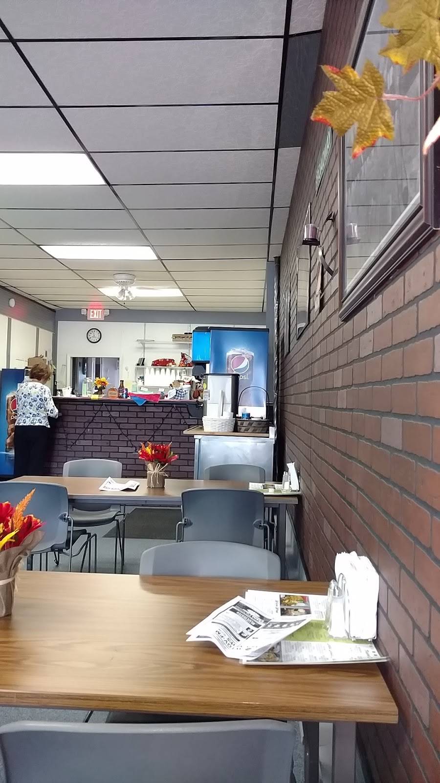 Downtown Deli | restaurant | 54 S Elk St, Sandusky, MI 48471, USA | 8106483354 OR +1 810-648-3354