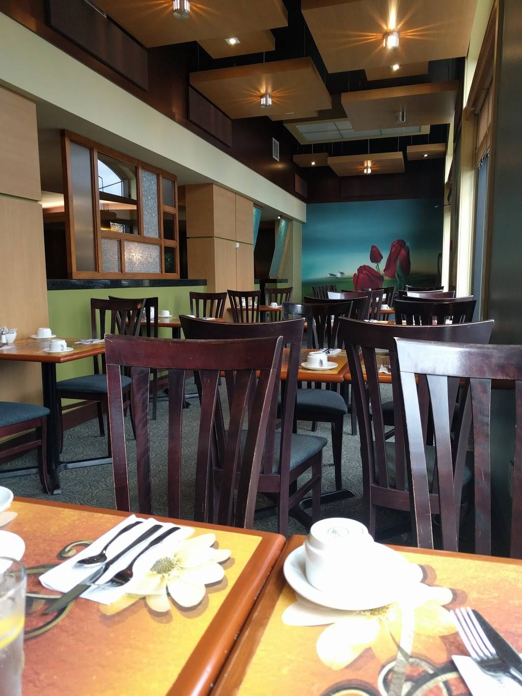 La Verrière | restaurant | 915 Rue Hains, Drummondville, QC J2C 3A1, Canada | 8194784971 OR +1 819-478-4971