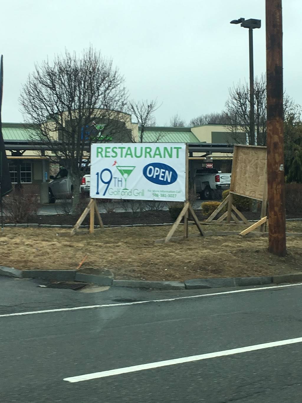 19th Golf and Grill | restaurant | 350 E Main St, Milford, MA 01757, USA | 5083813027 OR +1 508-381-3027