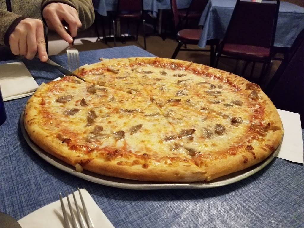 Astoria Pizza | restaurant | 13436 Jefferson Davis Hwy, Woodbridge, VA 22191, USA | 7034915044 OR +1 703-491-5044