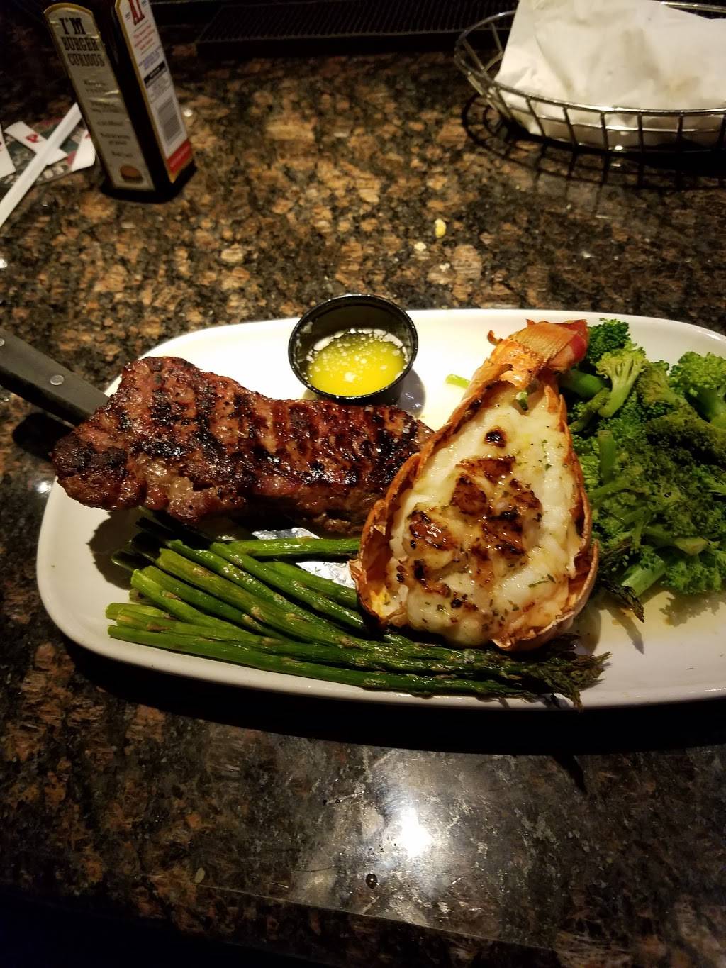 Red Lobster | restaurant | 2040 Aborn Rd, San Jose, CA 95121, USA | 4082742400 OR +1 408-274-2400