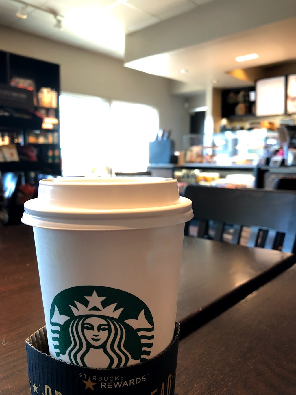 Starbucks | cafe | 13448 Clayton Rd, Des Peres, MO 63131, USA | 3142758784 OR +1 314-275-8784