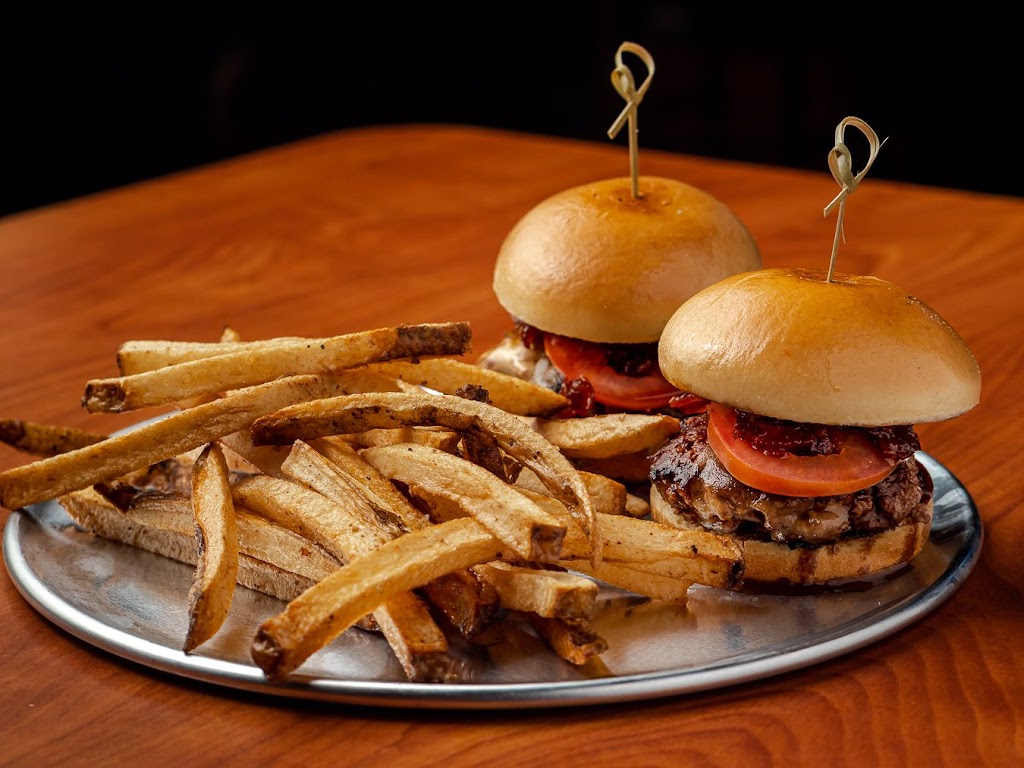 Coops Bar & Grill | restaurant | 8455 W Peoria Ave, Peoria, AZ 85345, USA | 6238784250 OR +1 623-878-4250