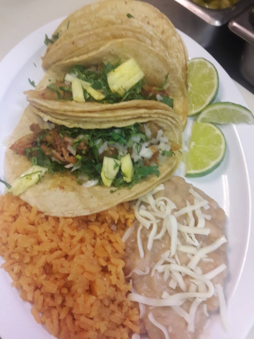 TacoGyro | restaurant | 1591 Glen Ellyn Rd, Glendale Heights, IL 60139, USA | 6307935440 OR +1 630-793-5440