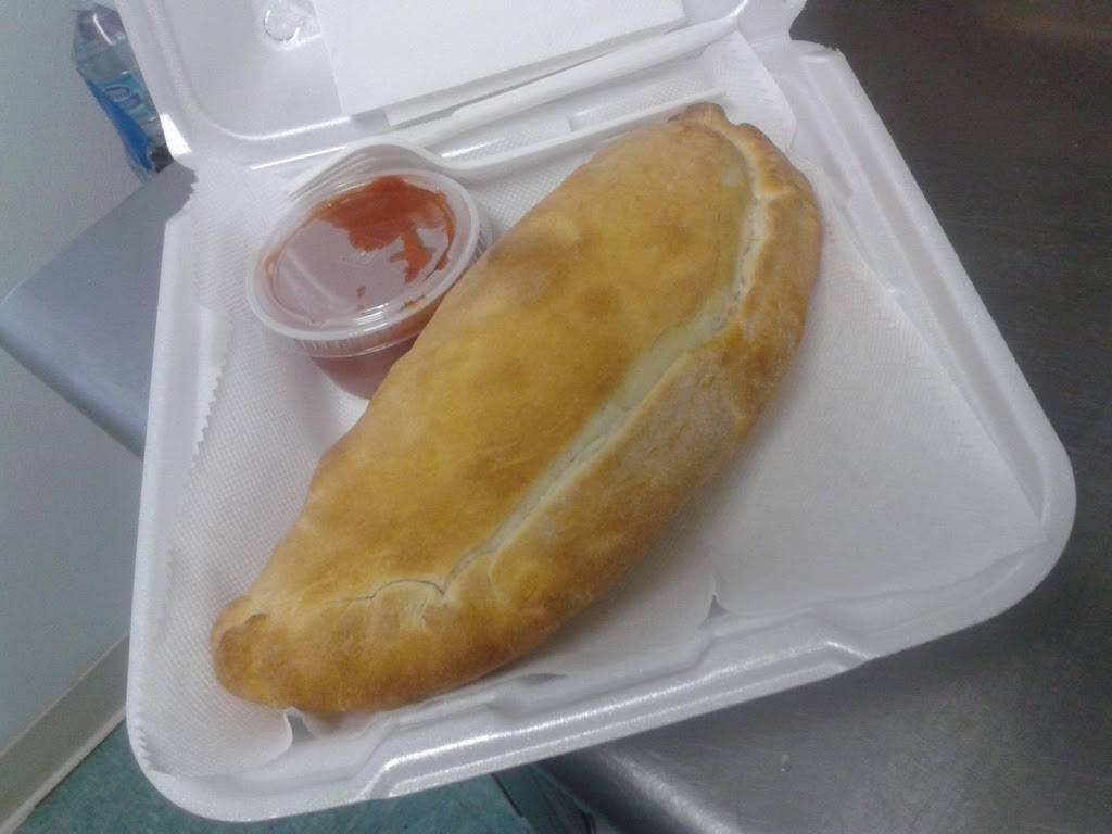 Martys CALZONES & Ice Cream Shop | restaurant | 301 Goodrich Ave, Platteville, CO 80651, USA | 9707856090 OR +1 970-785-6090