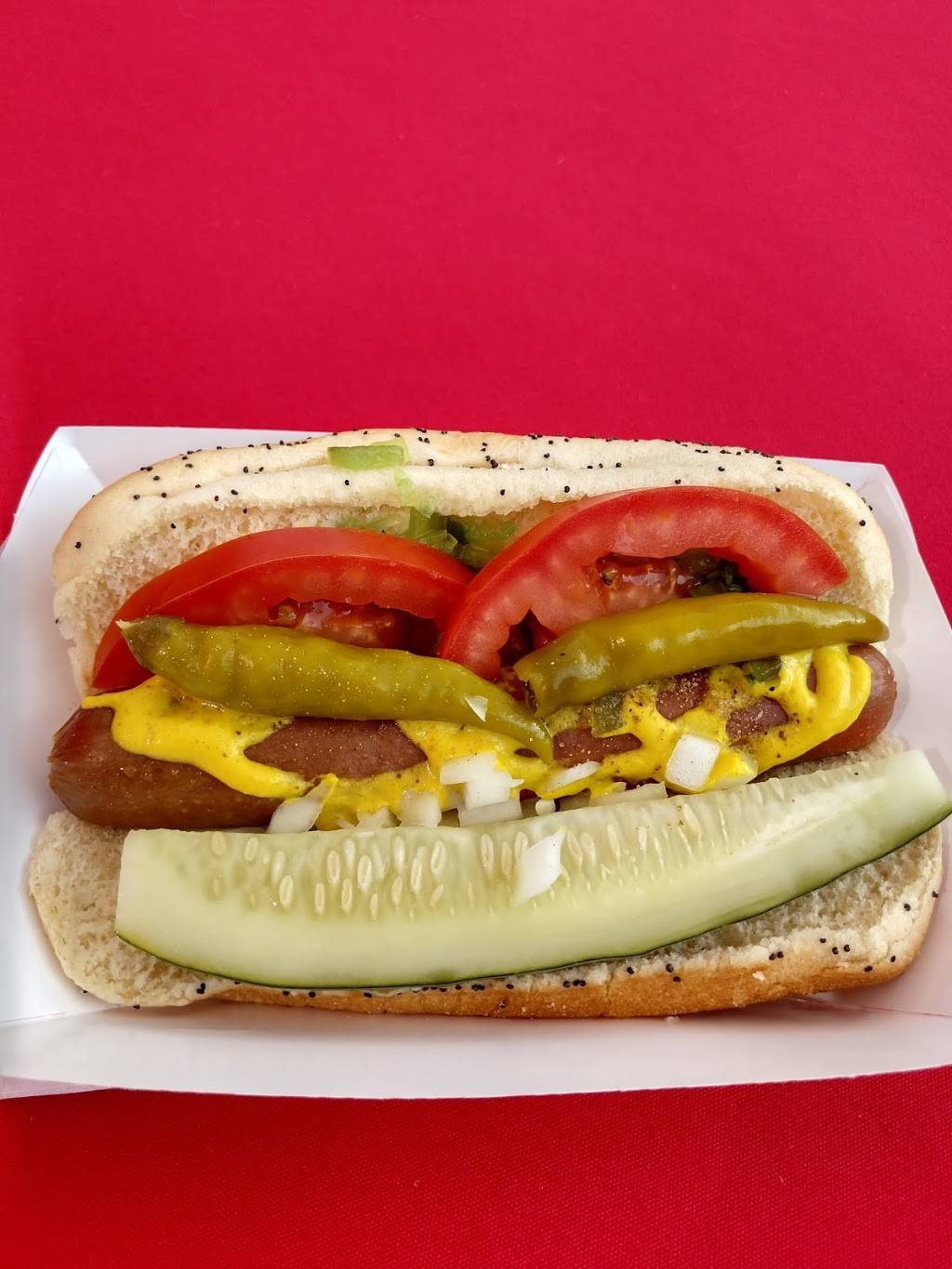 Wrigleyville Dogs | restaurant | 3809, 3737 N Clark St, Chicago, IL 60613, USA | 7732961500 OR +1 773-296-1500