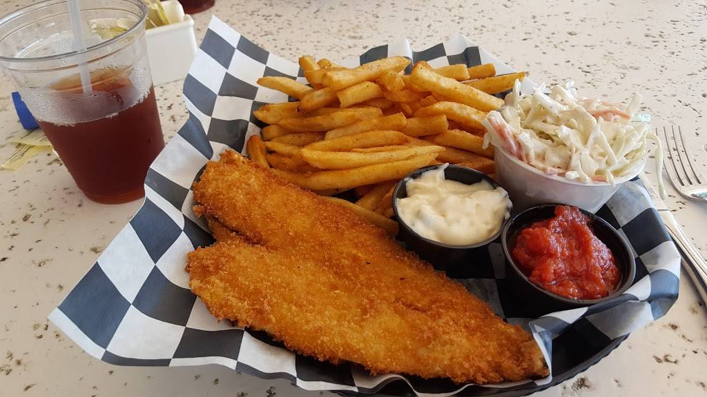 Oyster Alley | restaurant | Ground Floor, Rear, 700 Settlers Landing Rd, Hampton, VA 23669, USA | 7577279700 OR +1 757-727-9700