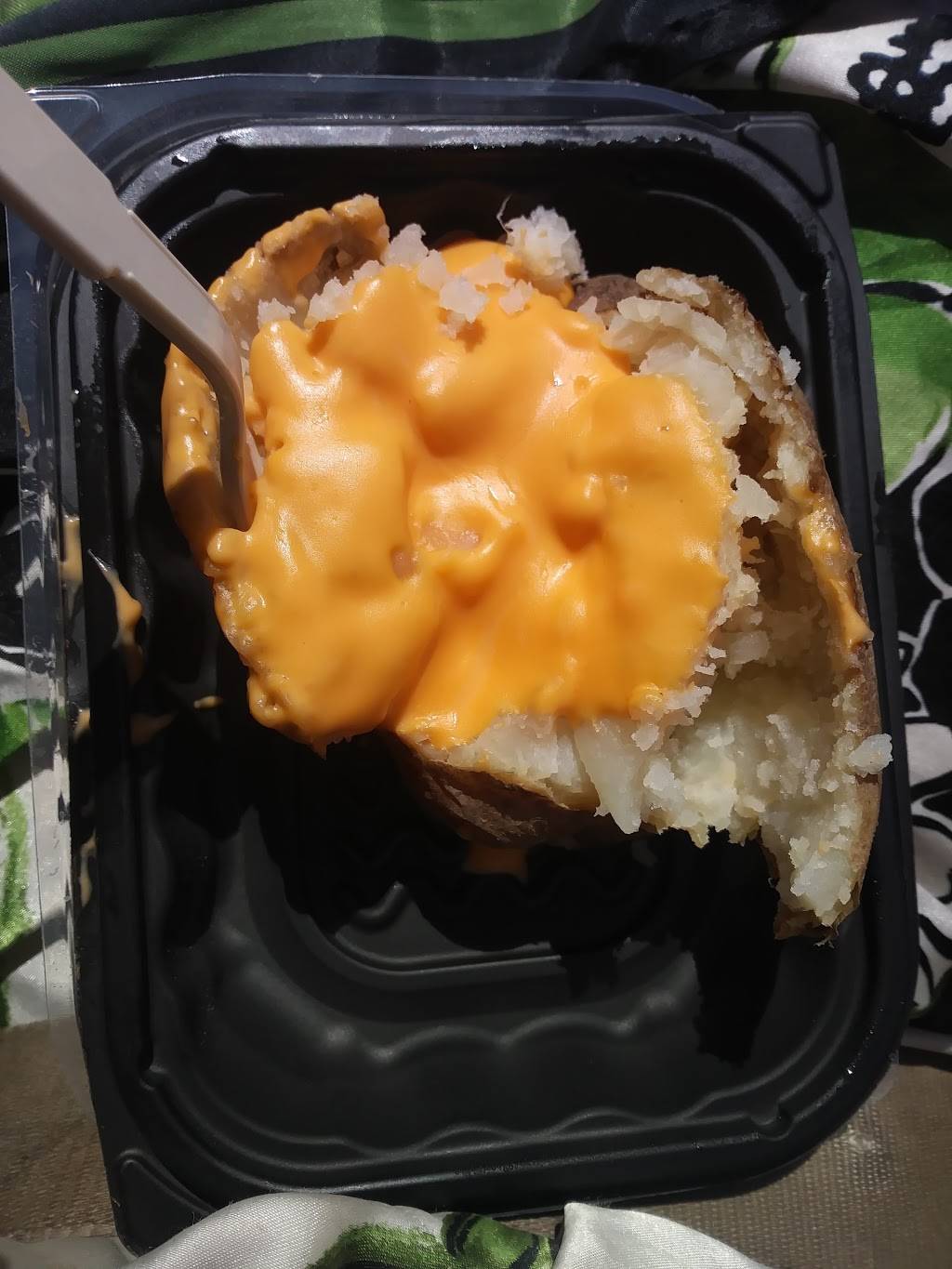 Wendys | restaurant | 1200 N Westwood Blvd, Poplar Bluff, MO 63901, USA | 5737780028 OR +1 573-778-0028