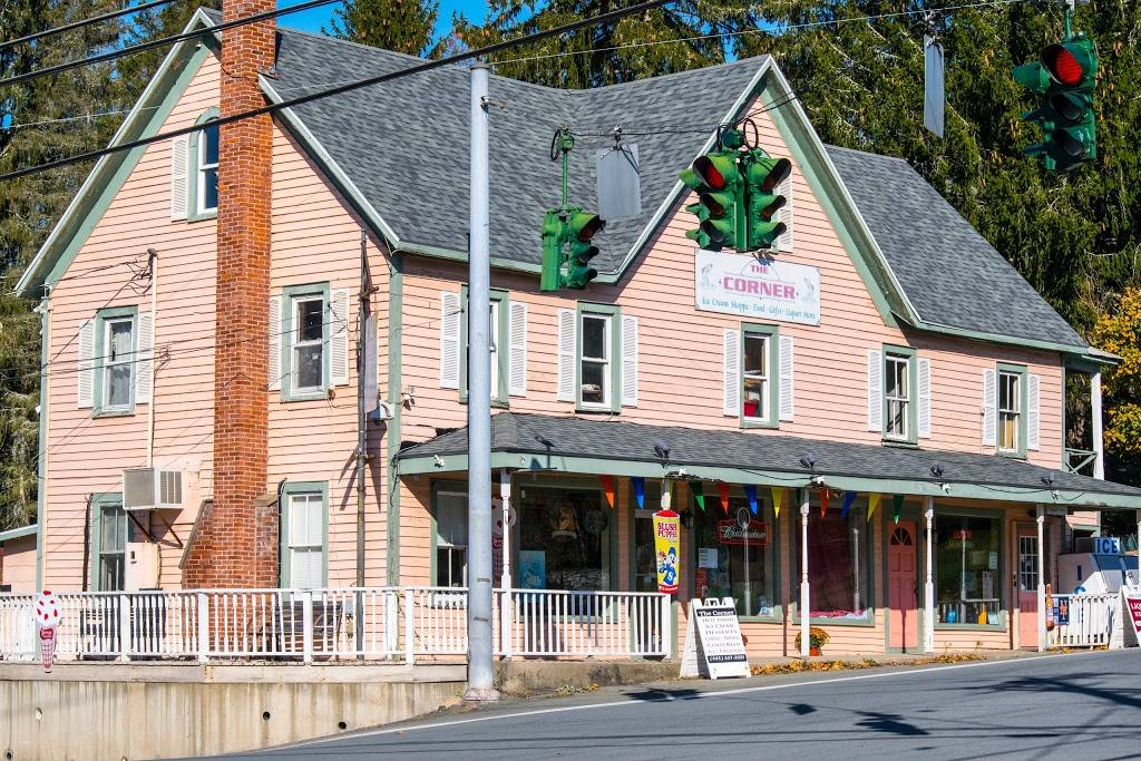 The Corner | restaurant | 577 State Rte 55 #1, Eldred, NY 12732, USA | 8455573321 OR +1 845-557-3321