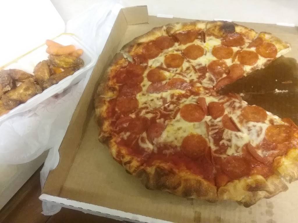 Kickers Pizza & More | restaurant | 15089 Snow Rd, Cleveland, OH 44142, USA | 2162676300 OR +1 216-267-6300